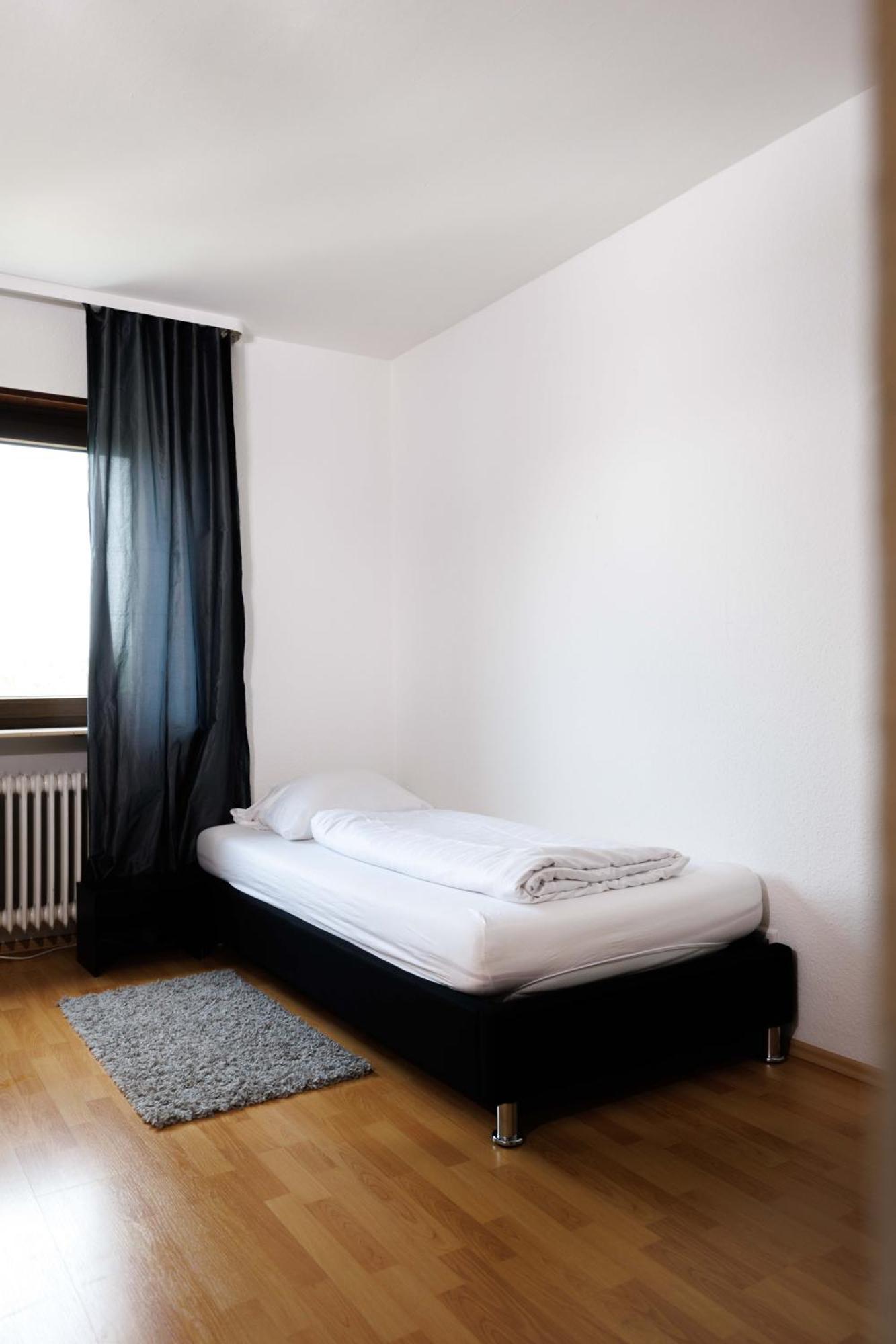 Apartmenthaus - Ludwigshafen Exterior foto